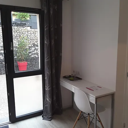 Villa'vi Lyon Est D'hotes סן פריסט