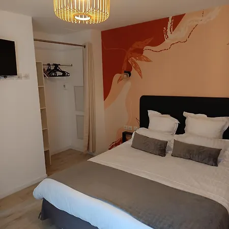 Villa'vi Lyon Est D'hotes 3*